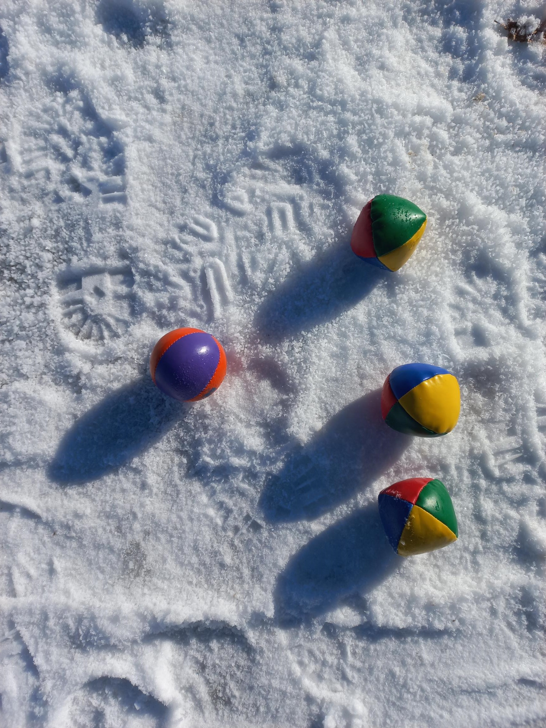 Jonglage und Poi- Swinging